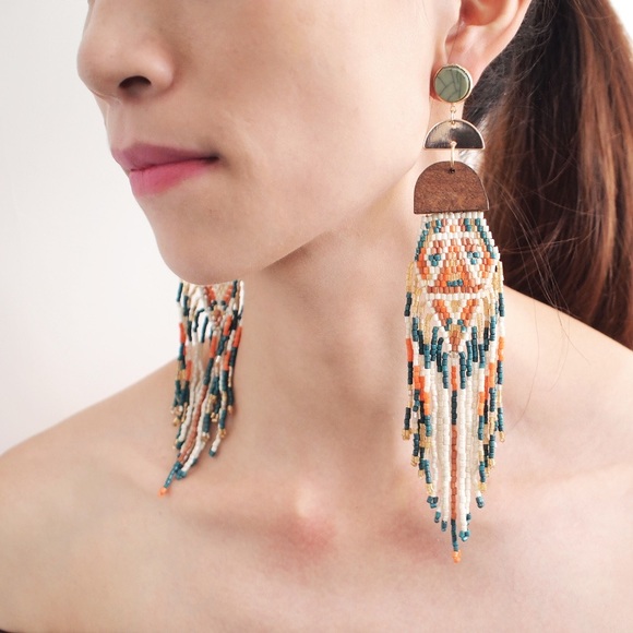 Western Boho Beaded Long Fringe Dangle Earrings - Picture 5 of 5